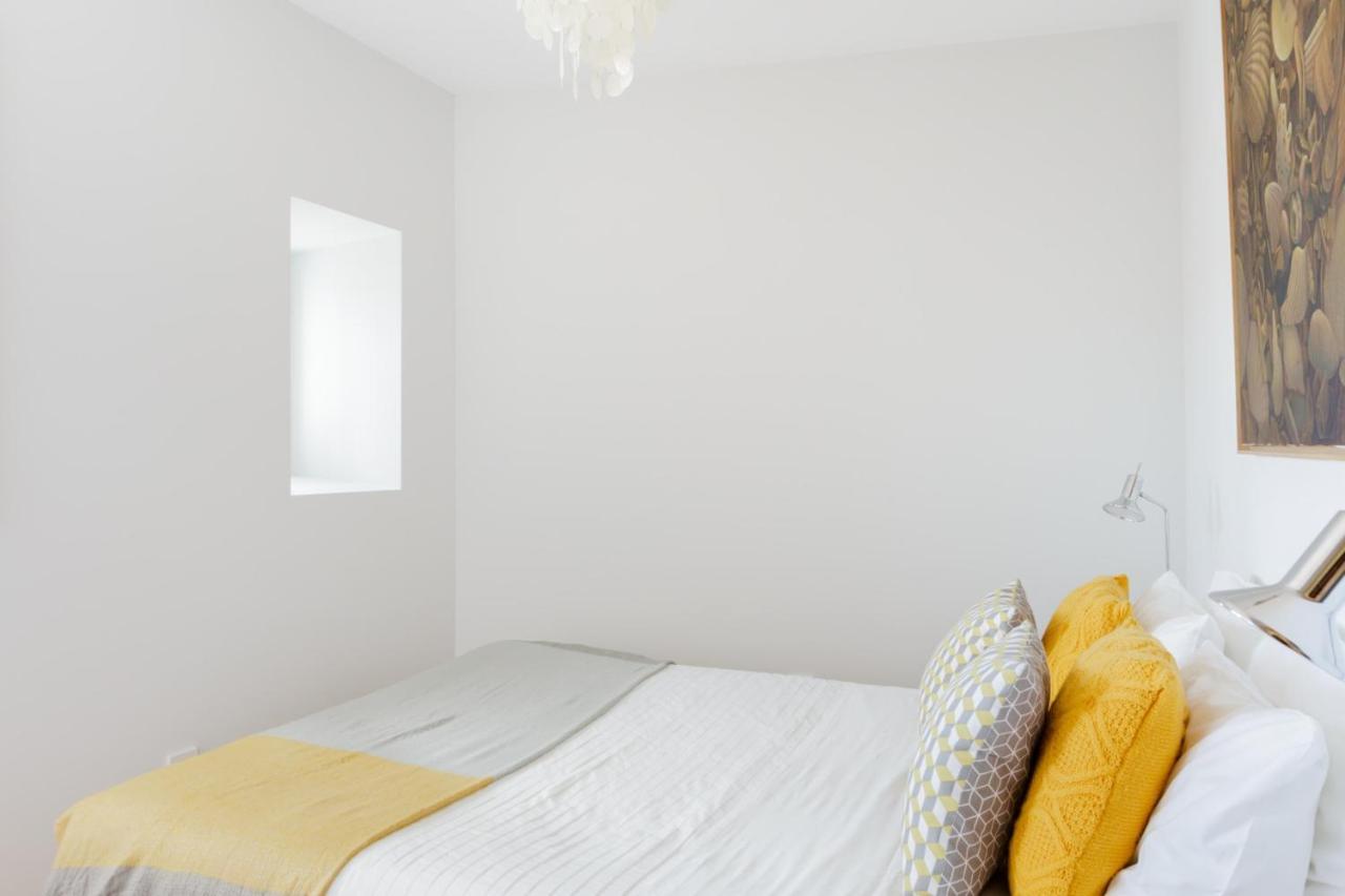 Amazing Rooftop Terrace With River And Historic City View 4 Bedrooms 4 Bathrooms Ac 19Th Century Building Chiado Lizbona Zewnętrze zdjęcie