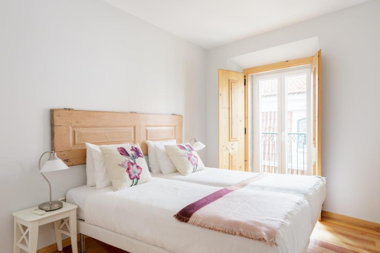 Amazing Rooftop Terrace With River And Historic City View 4 Bedrooms 4 Bathrooms Ac 19Th Century Building Chiado Lizbona Zewnętrze zdjęcie