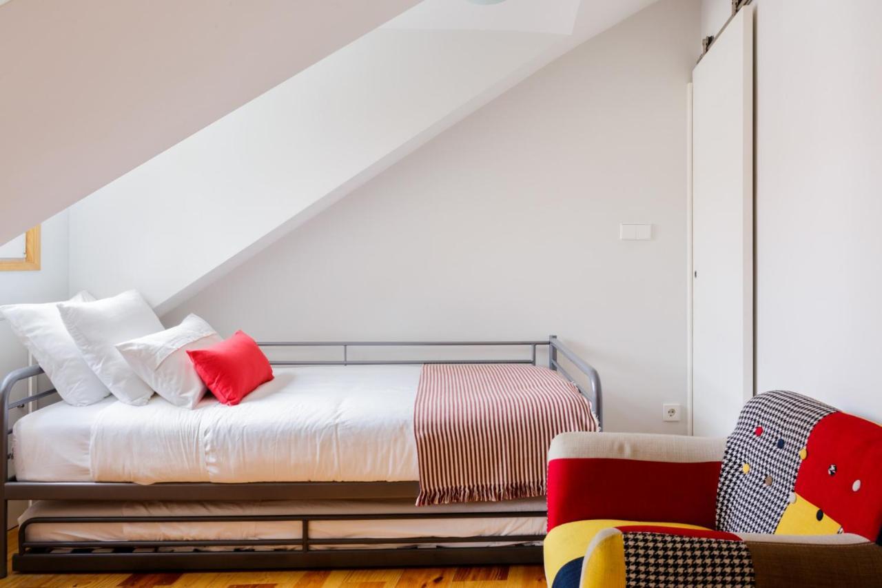 Amazing Rooftop Terrace With River And Historic City View 4 Bedrooms 4 Bathrooms Ac 19Th Century Building Chiado Lizbona Zewnętrze zdjęcie