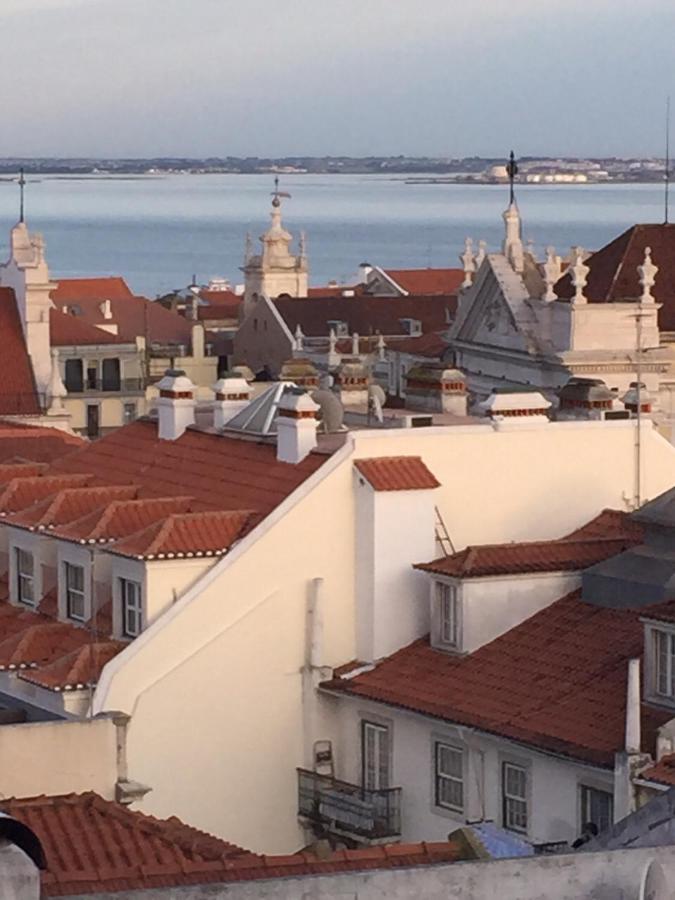 Amazing Rooftop Terrace With River And Historic City View 4 Bedrooms 4 Bathrooms Ac 19Th Century Building Chiado Lizbona Zewnętrze zdjęcie