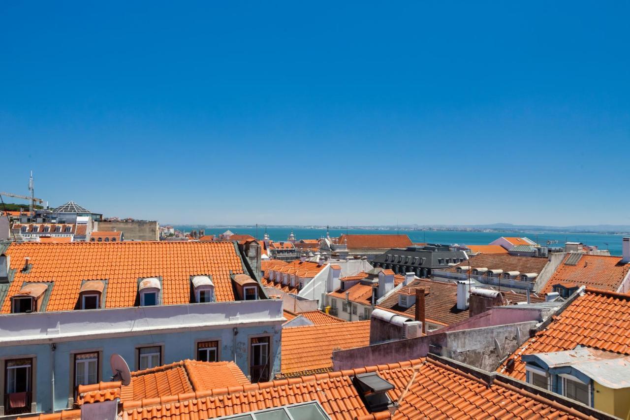 Amazing Rooftop Terrace With River And Historic City View 4 Bedrooms 4 Bathrooms Ac 19Th Century Building Chiado Lizbona Zewnętrze zdjęcie